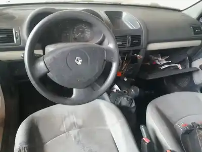 Утилизация автомобиля renault clio ii fase ii (b/cb0) base authentique 65 cv / 48 kw года 2003 питание k9k704