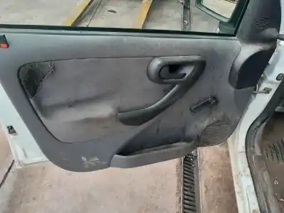 Veículo de Sucata opel combo tour do ano 2003 alimentado y17dtl