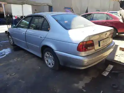 Veículo de Sucata bmw serie 5 berlina (e39) 525d do ano 2001 alimentado 256d1