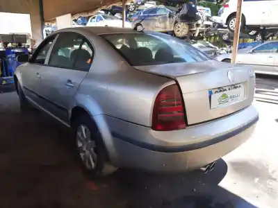 Scrapping Vehicle skoda superb (3u4) classic of the year 2003 powered awx