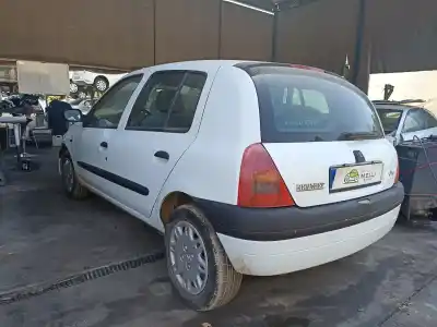 Scrapping Vehicle renault clio ii fase i (b/cbo) 1.2 16v alize 75 cv / 55 kw of the year 2001 powered d4f712