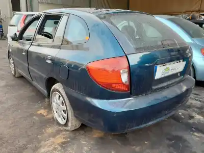 Veículo de Sucata kia rio ls berlina do ano 2004 alimentado a3d
