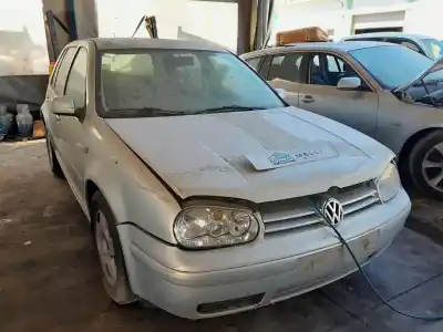 Sloopvoertuig volkswagen                                         golf iv berlina (1j1)                                                                                                                                                                                                                                      g-akl                                                                                                                                                                                                                                                      van het jaar 1998 aangedreven akl