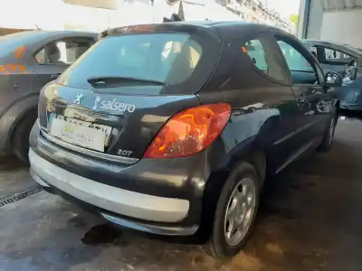 Veículo de Sucata peugeot 207 confort do ano 2007 alimentado 8fs