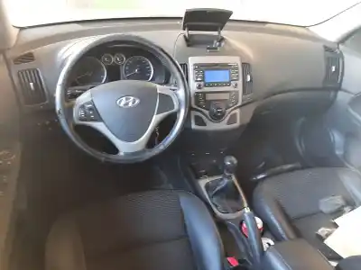 Здавання транспортного засобу hyundai                                            i30 (fd)                                                                                                                                                                                                                                                   d4fb                                                                                                                                                                                                                                                       року 2007 потужний d4fb