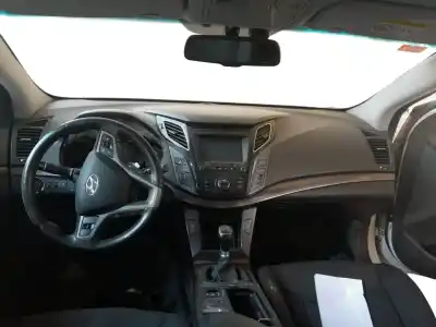 Veicolo di demolizione hyundai i40 i (vf) 1.7 crdi dell'anno 2018 alimentato d4fd