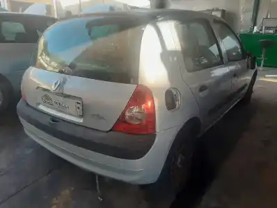 Verschrottungsfahrzeug renault clio ii fase ii (b/cb0) expression des jahres 2001 angetrieben d4f