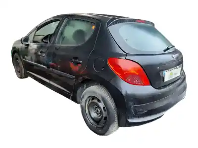 Veículo de Sucata peugeot 207 urban do ano 2001 alimentado kfv