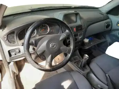 Veículo de Sucata nissan almera (n16/e) line up do ano 2005 alimentado k9k