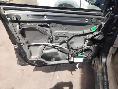 Veículo de Sucata volvo xc90 v8 executive geartronic (7 asientos) do ano 2001 alimentado b8444s