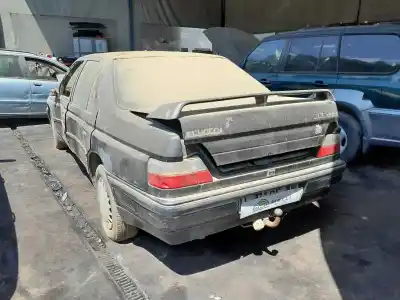 Veículo de Sucata peugeot 605 srdt do ano 2001 alimentado p9a