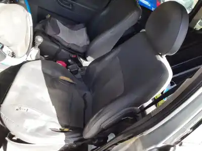 Veículo de Sucata opel meriva cosmo do ano 2004 alimentado y17dt