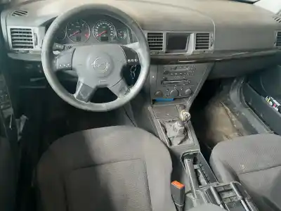 Scrapping Vehicle opel signum elegance of the year 2001 powered y22dtr