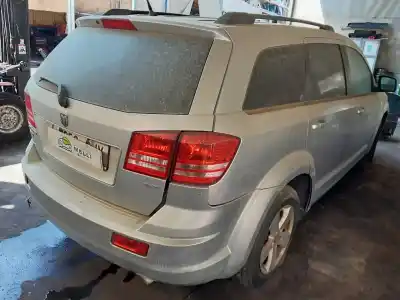 Véhicule à la ferraille dodge journey sxt de l'année 2008 alimenté bwd