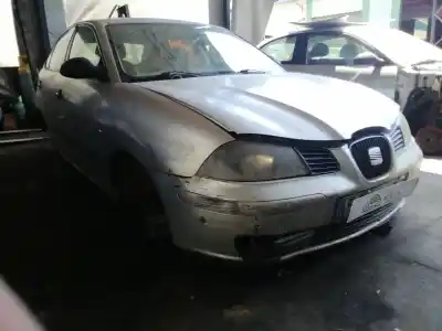 Veículo de Sucata seat                                               ibiza (6l1)                                                                                                                                                                                                                                                d-atd                                                                                                                                                                                                                                                      do ano 2002 alimentado atd