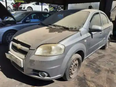 Veículo de Sucata chevrolet aveo lt do ano 2001 alimentado f14d3
