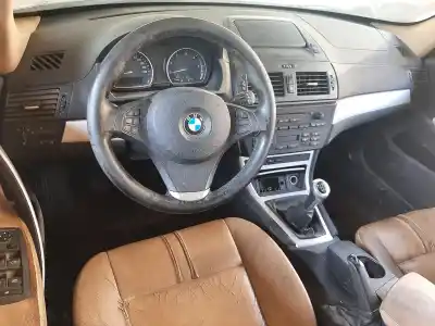 Veículo de Sucata BMW SERIE X3 (E83) 2.0d [2.0 Ltr. - 110 kW 16V Diesel CAT] do ano 2001 alimentado 204D4