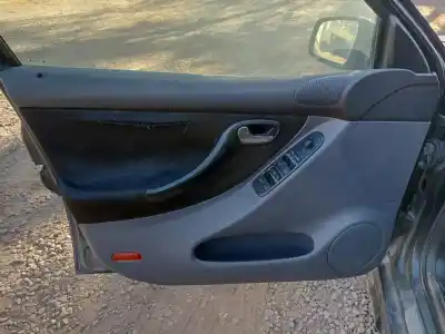 Scrapping Vehicle seat leon (1m1) 1.9 tdi of the year 2000 powered ahf