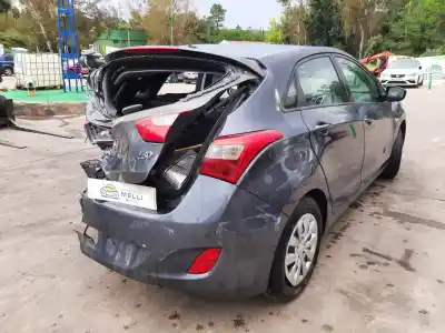 Veículo de Sucata hyundai i30 (gd) essence do ano 2016 alimentado g4lc