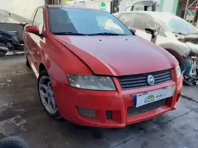 Veicolo di demolizione fiat stilo (192) 1.9 multijet 150 dynamic dell'anno 2001 alimentato 937a5000
