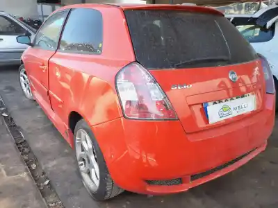 Veicolo di demolizione fiat stilo (192) 1.9 multijet 150 dynamic dell'anno 2001 alimentato 937a5000