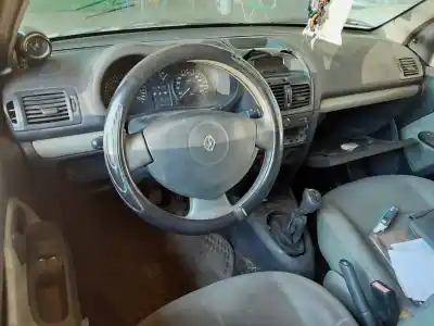Здавання транспортного засобу renault clio ii fase ii (b/cb0) pack authentique 58 cv / 43 kw року 2003 потужний d7f726