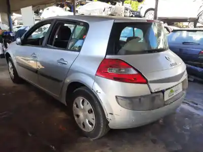 Здавання транспортного засобу renault megane ii berlina 5p confort expression року 2007 потужний k9k732