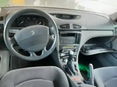 Veículo de Sucata renault laguna ii (bg0) expression do ano 2002 alimentado k4m710