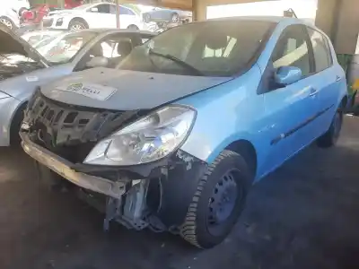 Veículo de Sucata renault clio iii emotion do ano 2009 alimentado k9k