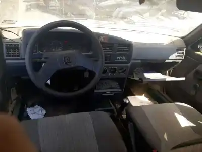 Veículo de Sucata peugeot 309 vital diesel do ano 1993 alimentado d9a