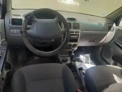 Veículo de Sucata kia rio (bc) 1.5 ls berlina do ano 2005 alimentado a5d