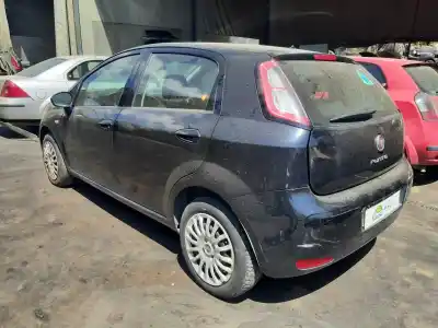 Veículo de Sucata fiat punto (199) easy do ano 2013 alimentado 199a9000