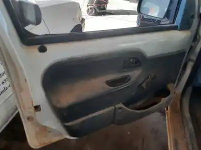 Здавання транспортного засобу renault kangoo (f/kc0) rn/alap modell (kcoa/c/d/e/h/u) року 1998 потужний d7f