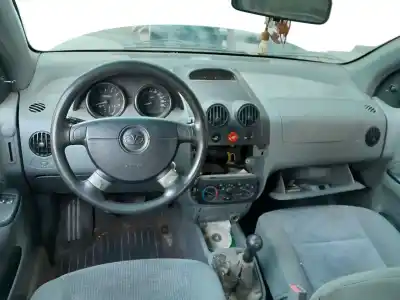 Veículo de Sucata daewoo kalos (klas) 1.2 do ano 2001 alimentado b12s1