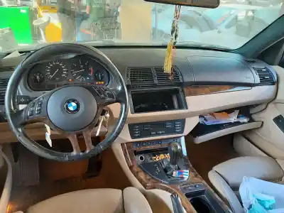 Veículo de Sucata bmw x5 (e53) 3.0d do ano 2003 alimentado 306d1