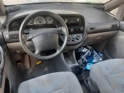 Veicolo di demolizione daewoo tacuma se dell'anno 2004 alimentato a16dms