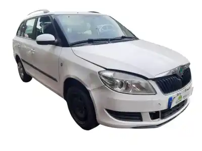 Scrapping Vehicle skoda fabia combi (5j5) ambition 75 cv / 55 kw of the year 2013 powered caya