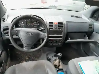 Veículo de Sucata hyundai getz (tb) 1.1 básico do ano 2003 alimentado g4hd