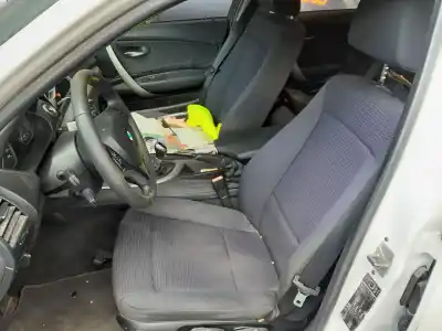 Veículo de Sucata bmw serie 1 berlina (e81/e87) 116d do ano 2010 alimentado n47d20a