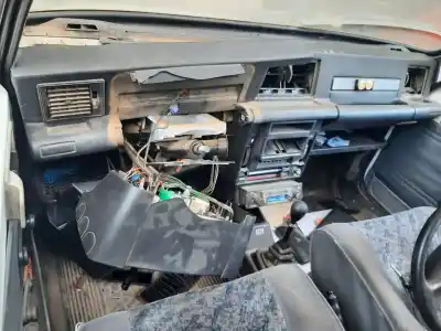 Veículo de Sucata citroen c15 d do ano 2000 alimentado 161a