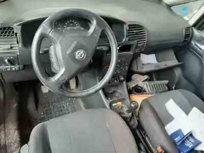 Veículo de Sucata opel zafira a elegance do ano 2001 alimentado y20dth