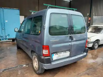 Veículo de Sucata peugeot partner (s2) totem do ano 2001 alimentado wjy