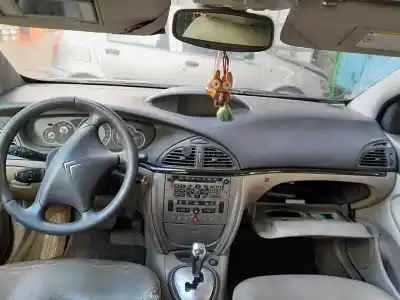 Scrapping Vehicle citroen c5 berlina exclusive of the year 2001 powered rhr