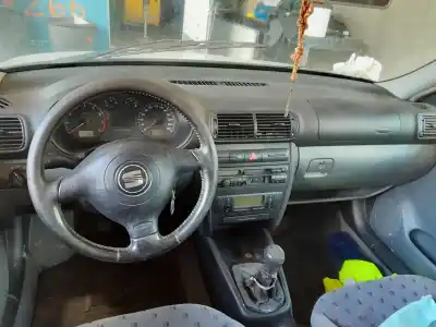 Veicolo di demolizione seat toledo (1m2) signum dell'anno 2001 alimentato agn