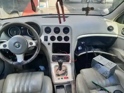 Утилизация автомобиля alfa romeo 159 sportwagon (140) 1.9 jtdm 16v distinctive года 2001 питание 939a2000