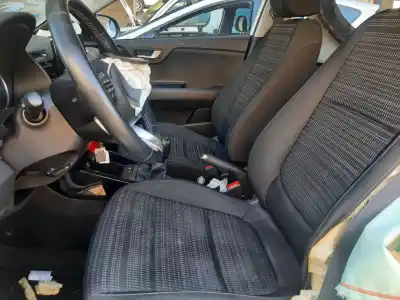 Sloopvoertuig KIA STONIC (YBCUV) Drive van het jaar 2021 aangedreven G3LF