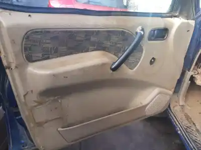 Verschrottungsfahrzeug nissan terrano/terrano.ii (r20) s des jahres 2001 angetrieben td27t