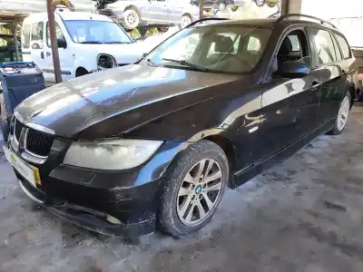 Scrapping Vehicle bmw 3 touring (e91) 320 d of the year 2001 powered 204d4