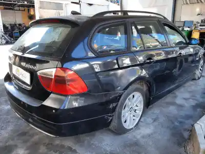 Scrapping Vehicle bmw 3 touring (e91) 320 d of the year 2001 powered 204d4
