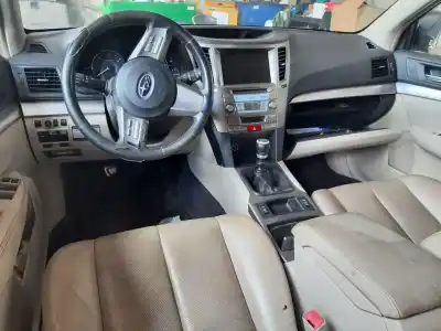 Veículo de Sucata subaru legacy kombi/outback b14 outback limited do ano 2010 alimentado ee20